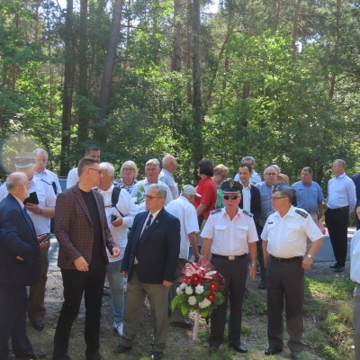 Uroczystości w lesie Skaryszewskim